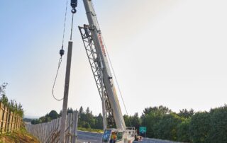 75|RT rough terrain crane on-highway